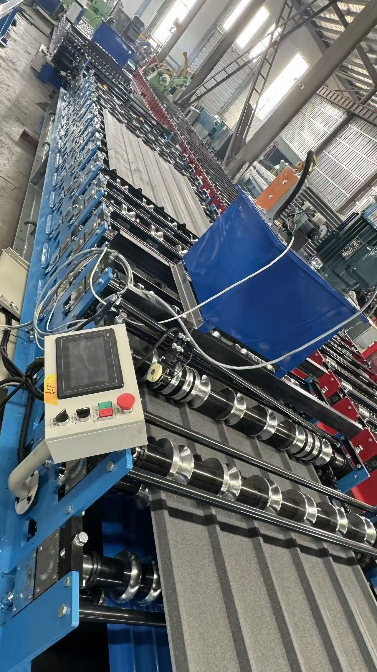 C/Z Purlin Roll Forming Machine: Key Features and Applications
