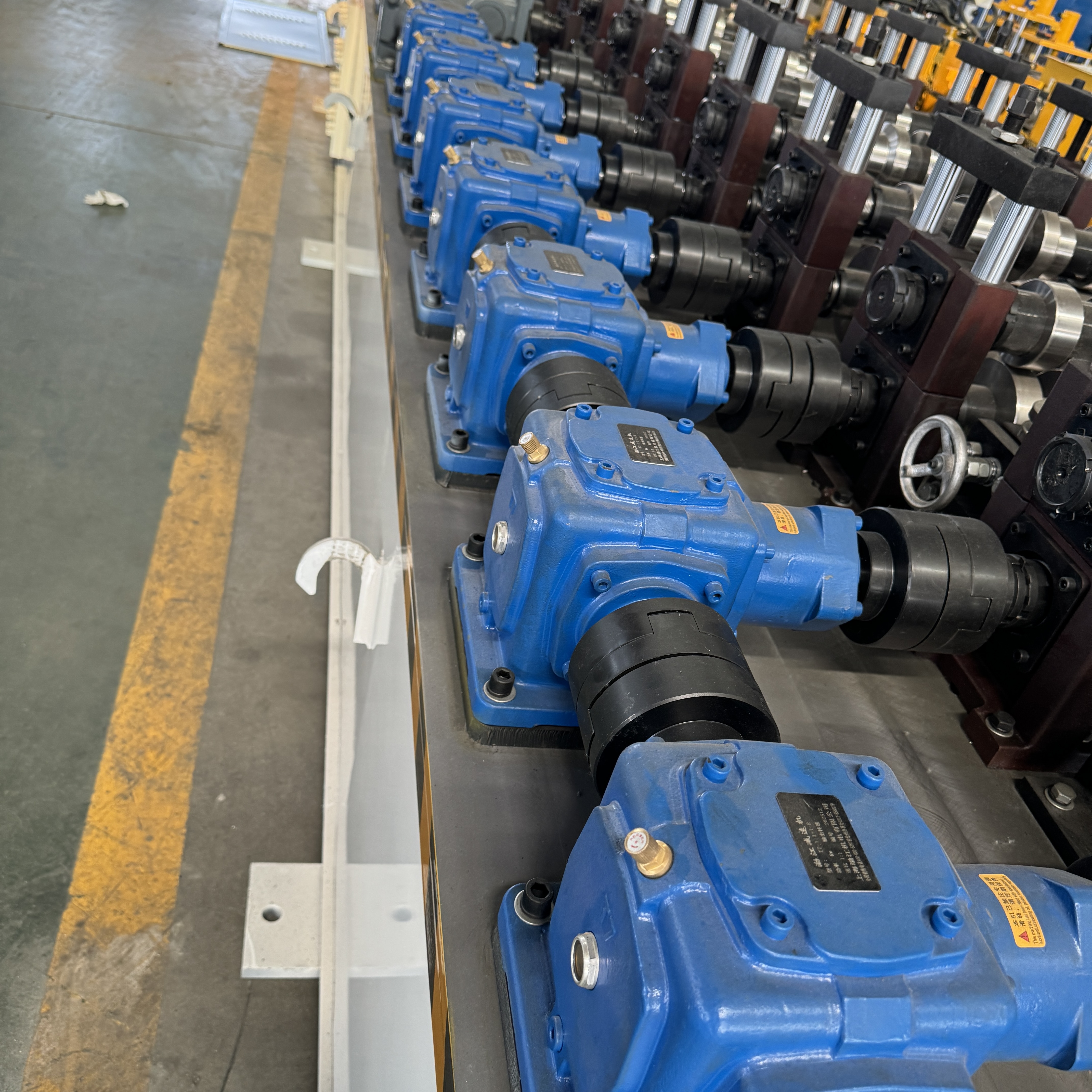 How Automatic Roll Forming Machines Improve Manufacturing Efficiency