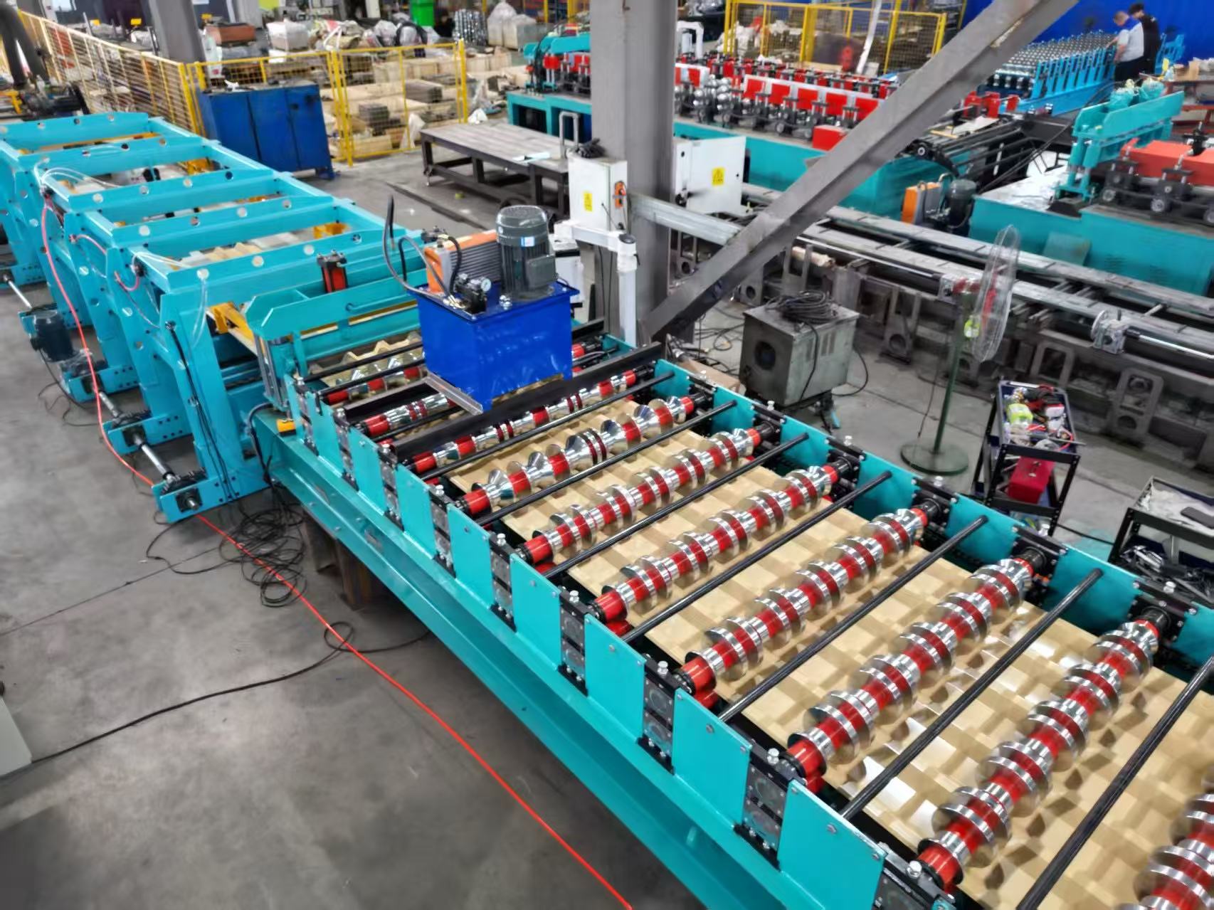 Maximizing Efficiency: Industrial Roll Forming Machine Applications and Benefits